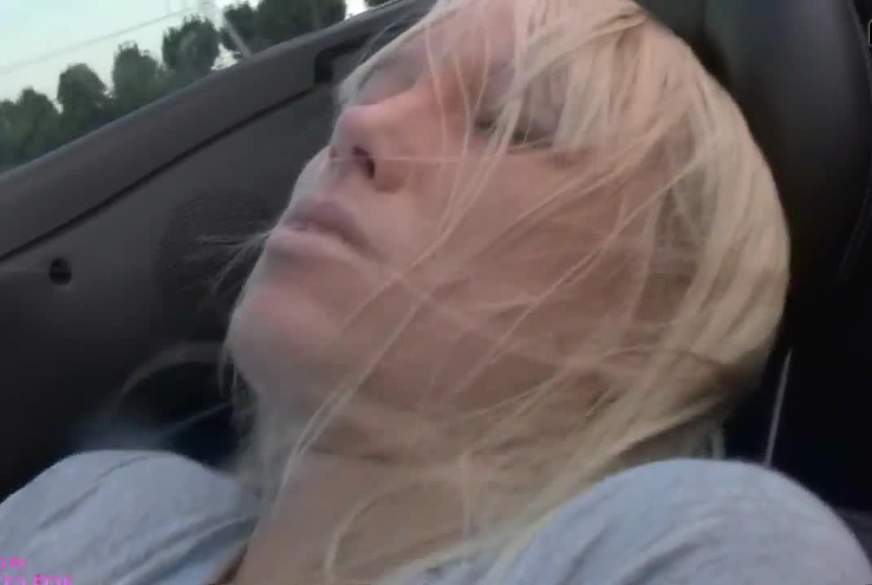 F***enspiele im Cabrio von Laureen-Pink pic4