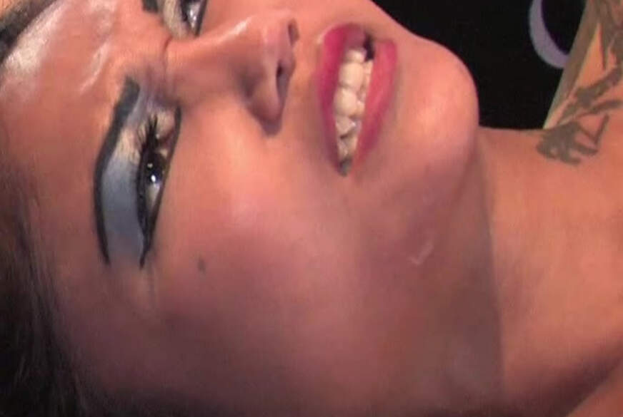 voll rein in die F****e von Laureen-Pink pic3