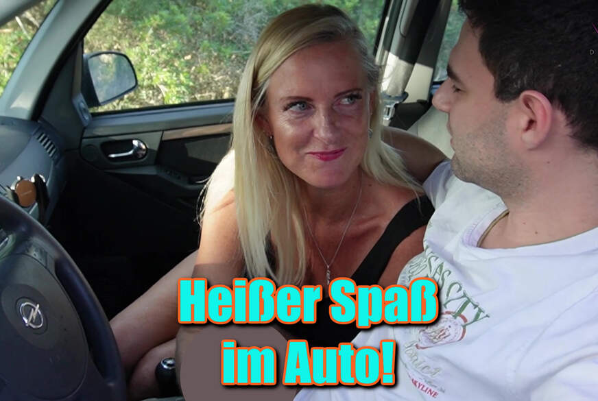 B**wjob Quickie im Auto! von DirtyTina