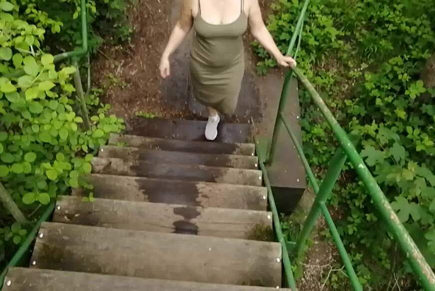 Auf der Brücke im Wald G******n von SweetSusi pic2