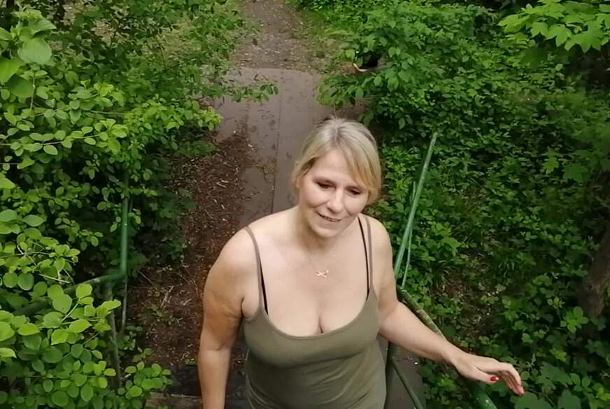Auf der Brücke im Wald G******n von SweetSusi pic3