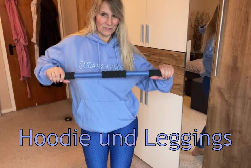 Hoodie und Leggings von SweetSusi pic1