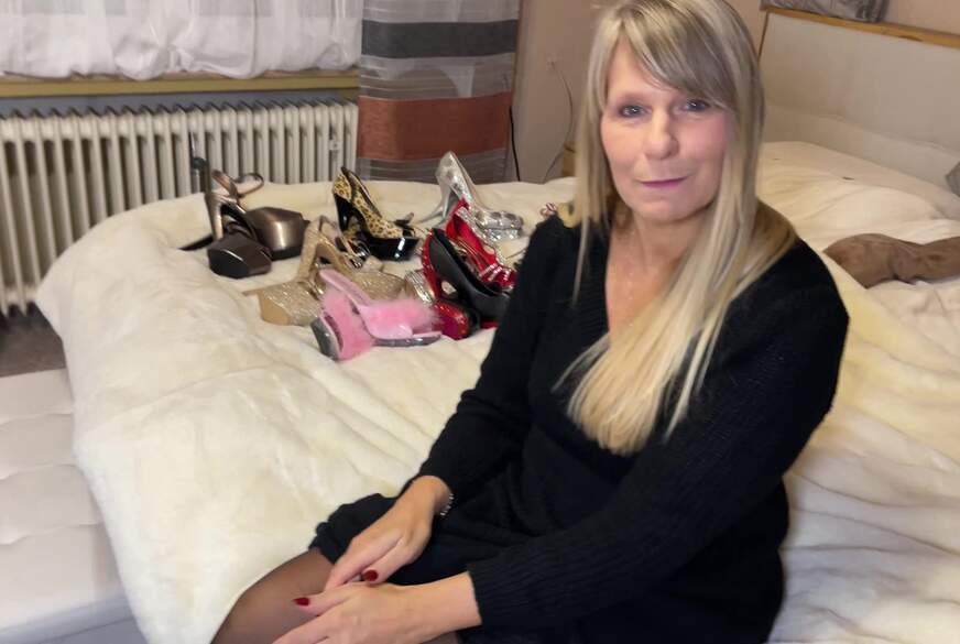 SweetSusi: Mein Heels und Nylon Sklave