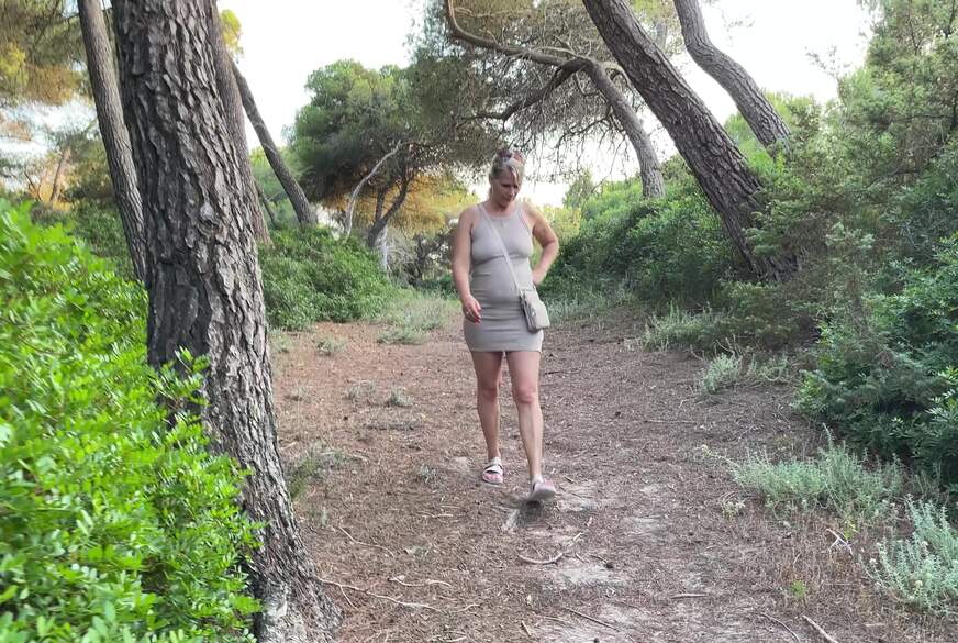 SweetSusi: Verschwitzte F***e im Urlaub