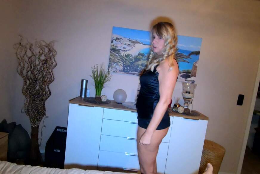 Quickie und C******e so geh ich zur Party von SweetSusi