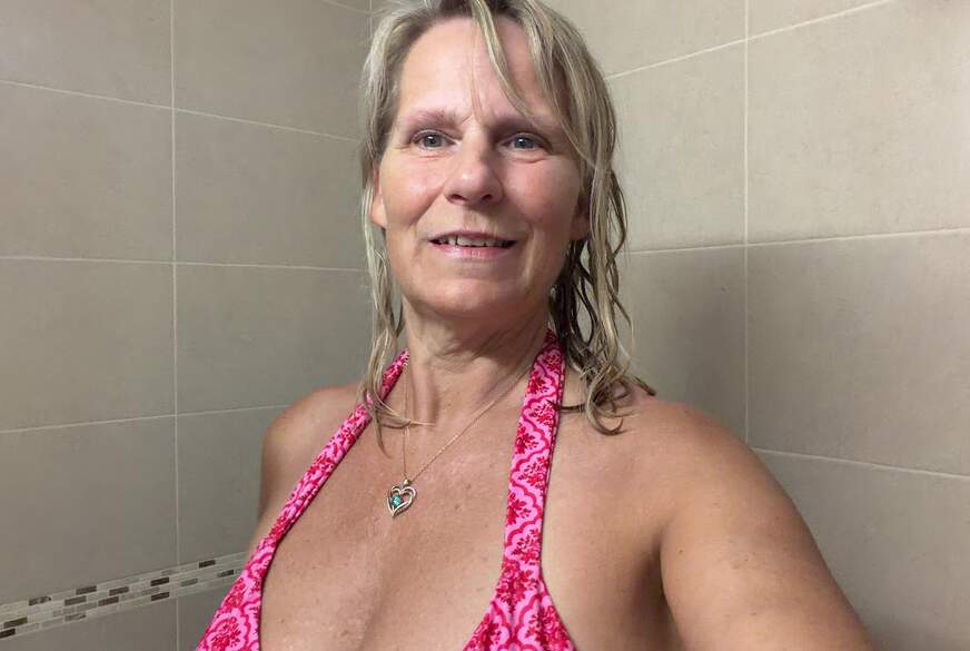 SweetSusi: Auf der Strand Toilette für dich G*****t