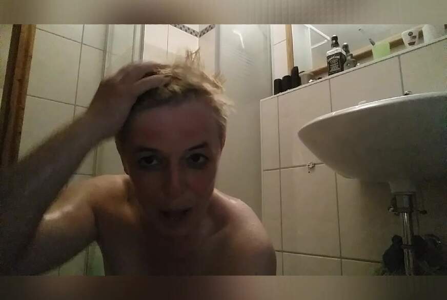 TanjaHD: Beim Duschen