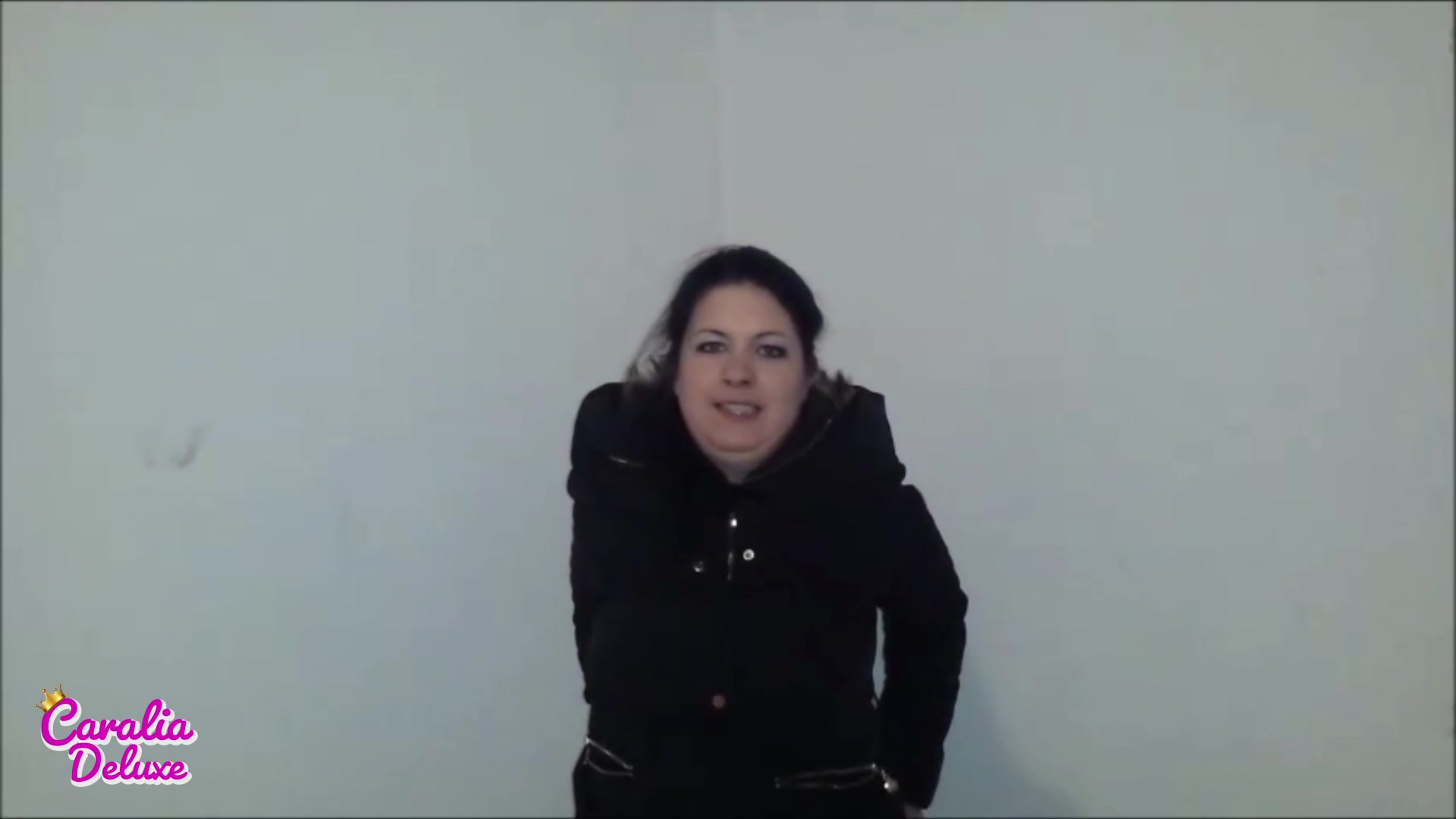 Best of Natursekt 8 Kurzclip´s in diesem Video erhälst du ganze 8 Natursekt Clips in dem du unter anderem sehen kannst, wie ich neben ein ausgebranntes Auto gepisst habe, von einem Hochstuhl von einer Leiter gepisst habe und weitere tolle Clip´s! teilweise bisher unveröffentlichte Clips! Wenn du auch ein Natursekt Liebhaber bist dann ist dieses mit Sicherheit das richtige Video für dich! Wenn dir das Video gefallen hat, dann würde ich mich natürlich über eine postive Bewertung und einen Videokommentar von dir sehr freuen.