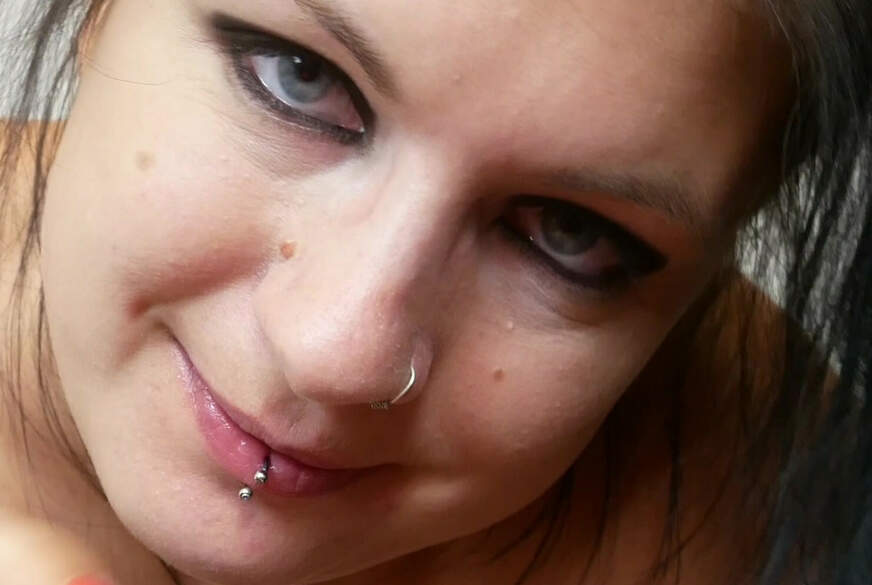 CaraliaDeluxe: J*********z s*****t mir mein Maul voll