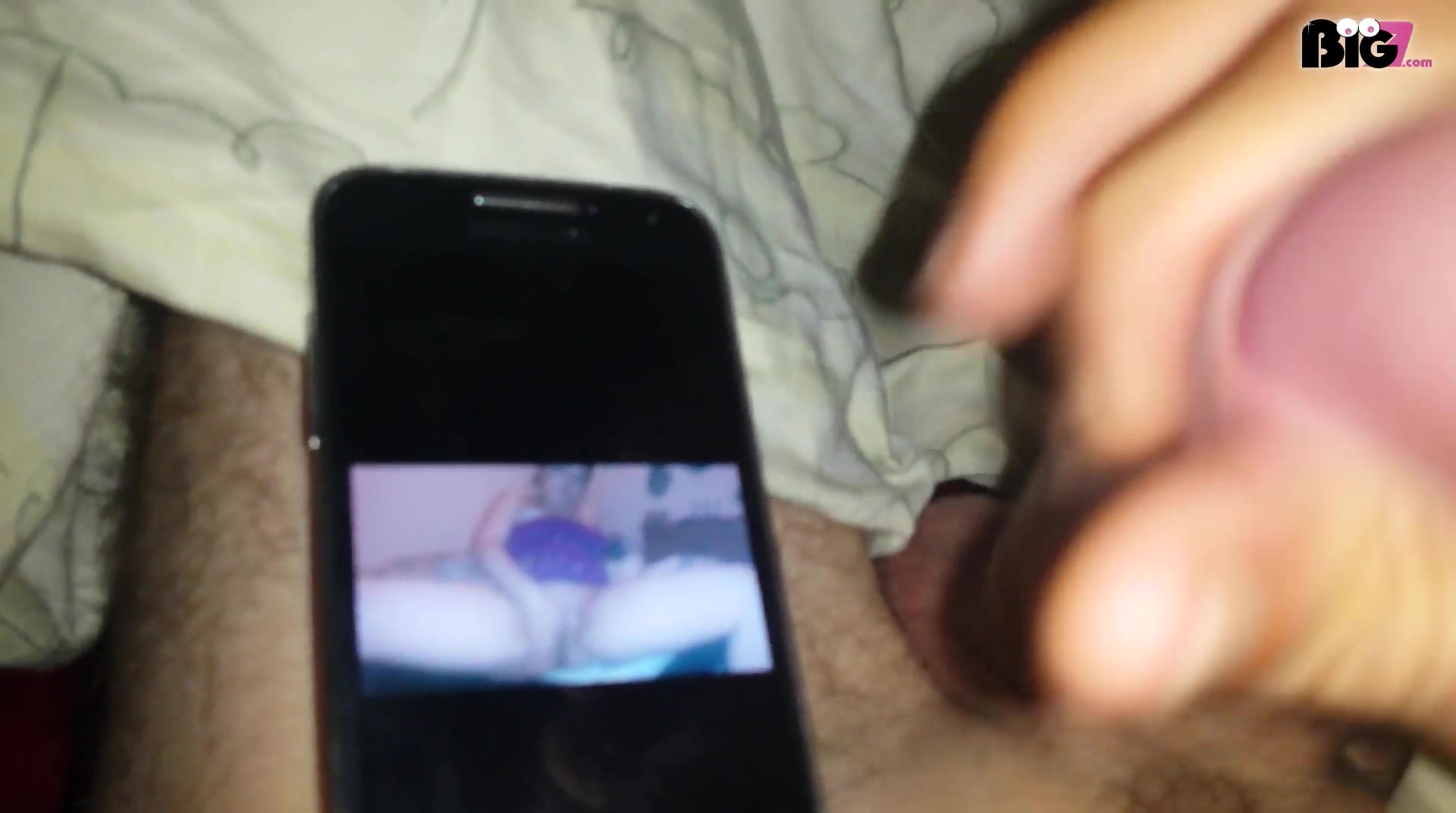 Mein Video wird als Wichsvorlage von einem guten Kumpel benutzt.