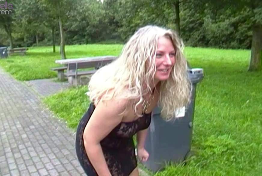 4 mal Extrem Public p****n! Public P**s Compilation! von RosellaExtrem pic1