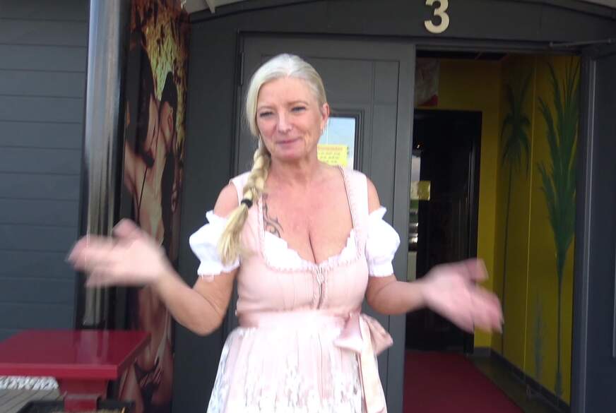 RosellaExtrem: Mein XXL- S****a-Anstich in einem Pornokino in Bayern! Teil 1