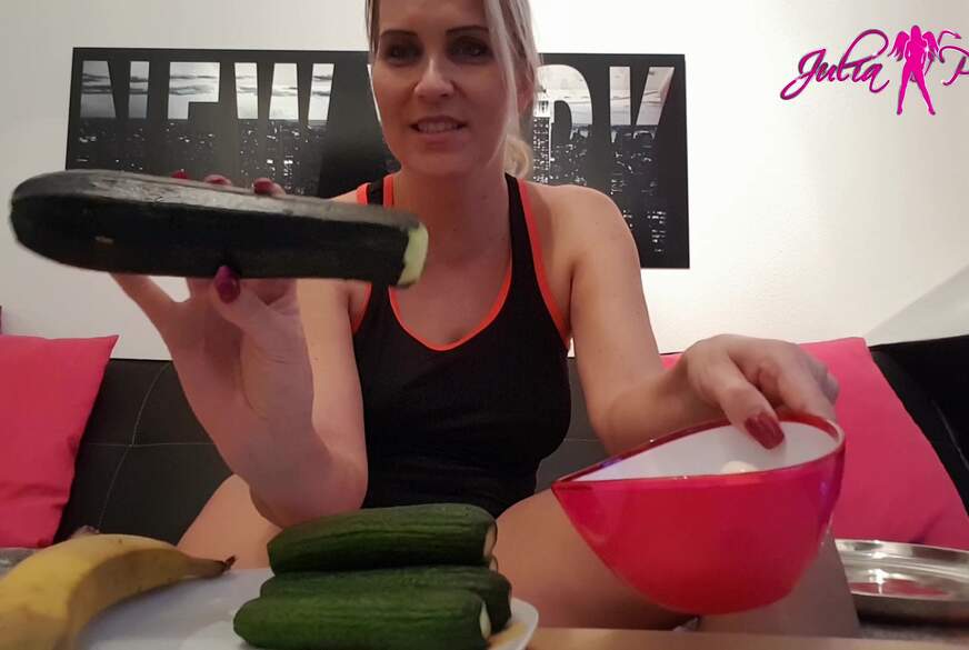 JuliaPink: Obst und Gemüsetag, was da so alles reinpasst