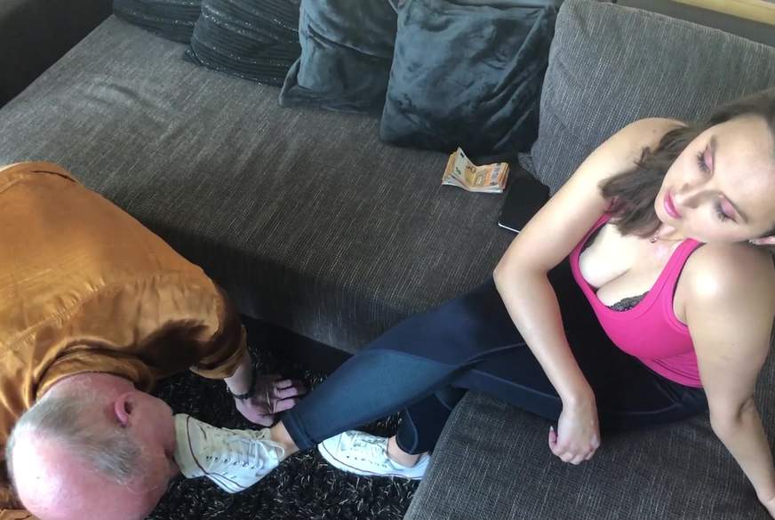 Geld und Socken Sklave von Goddess-Lena