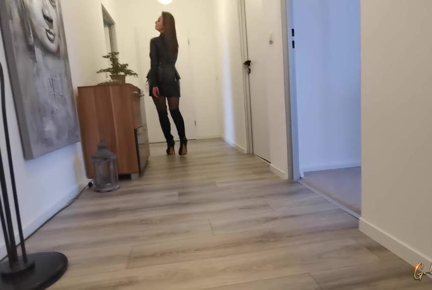 Spaziergang durchs Haus von Goddess-Lena