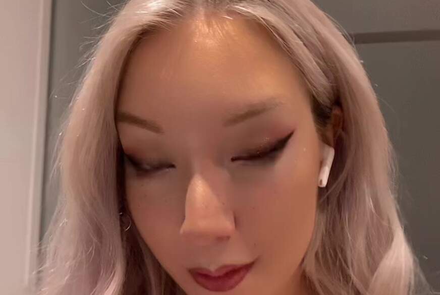 Lady-Khaleesi: Ich komme nackt.... Ich komme h**t...