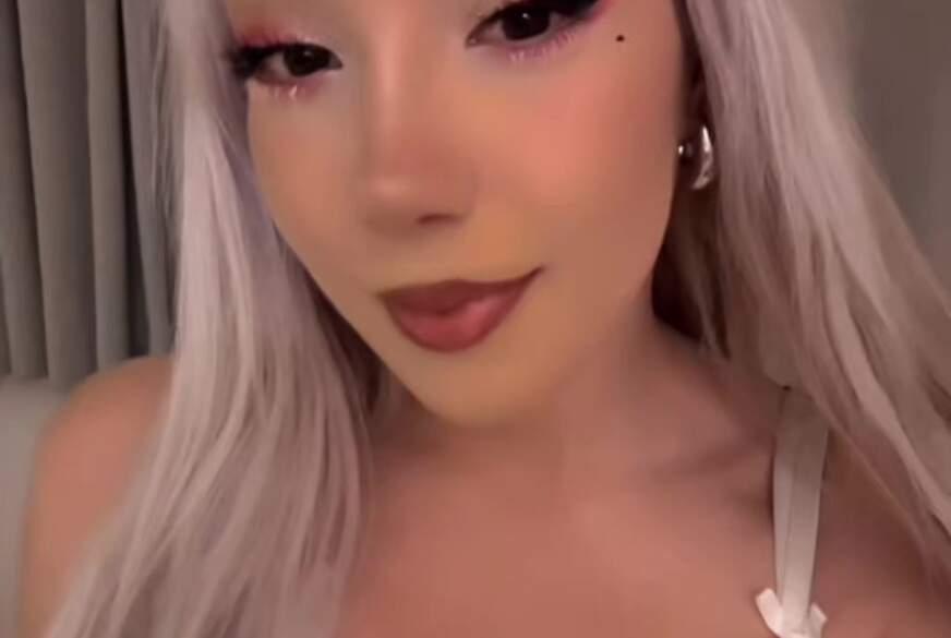 Lady-Khaleesi: eingeölt zum orgasmus