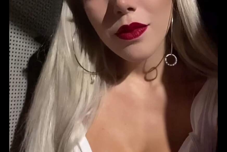 OMG bin ich echt so dreist? Keine 100m weiter war eine gruppe typen die alles hätten sehen können von Lady-Khaleesi
