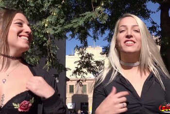 Zwei T**ns bei Straßen Casting abgeschleppt und g*****t Teil 1