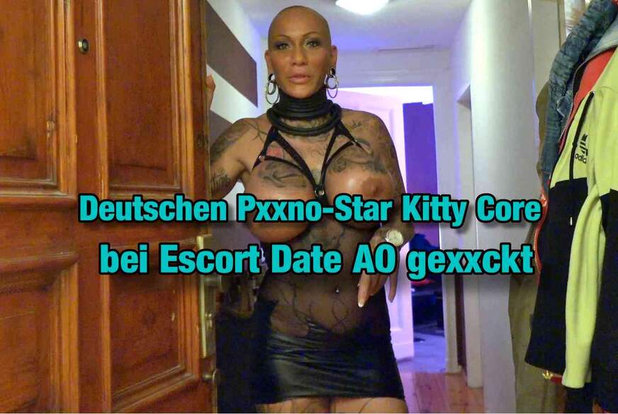 Deutschen Porno-Star Kitty Core bei Escort Date A* g*****t von German-Scout