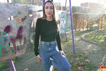 GERMAN SCOUT - Schlanke Latina Priscila Belini beim Porno Casting AO g*****t Teil 1