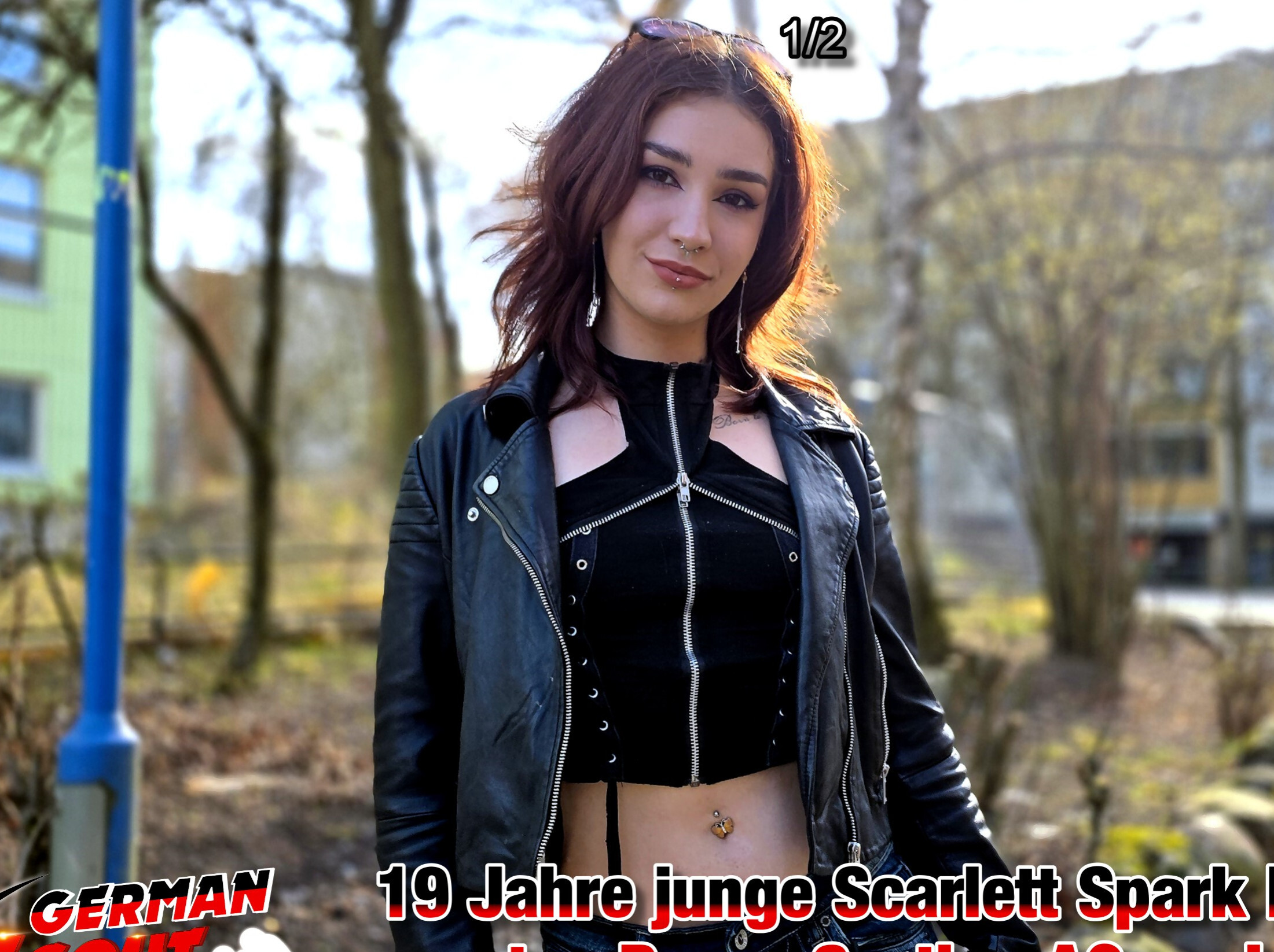 In Berlin traf ich auf eine schlanke 19 Jahre junge Make-Up-Artistin. Natürlich nutzte ich auch hier meine Chance und wir kamen ins Gespräch. Ich durfte erste Bilder von ihr in Jeans und Lederjacke machen. Sie wurde schnell locker und sie kam dann auch schnell mit zu mir. Dort suchte sie sich sexy Unterwäsche aus und wir machten weitere Bilder. Als sie mir den Arsch entgegenstreckte und ihren Tanga beiseiteschob, ging es los. Direkt ging sie auf die Knie und ihr schlanker Körper mit gepiercten Mini-Titten sah perfekt aus. Nach tiefem blasen durfte ich blank rein und sie ging richtig mit. Nach mehreren heftigen Orgasmen von ihr spritze ich ihr meine Ladung ins Gesicht.