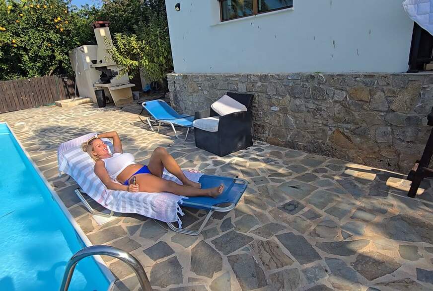 Candy-Samira: Nachbars 20 Jähriger frecher Bengel!