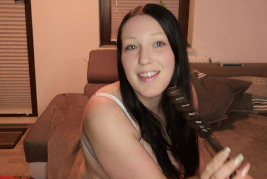 SophiaMaus91: was ist denn hier los? A**l probiert?