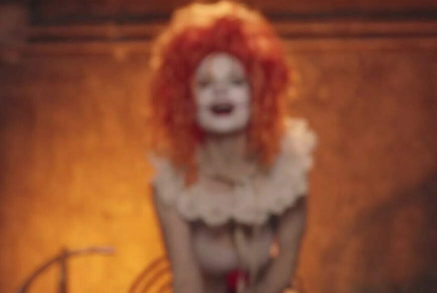 ES f***t dich h**t von CruelAlice