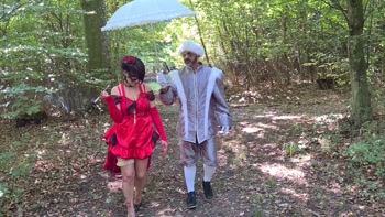 Smoking- Dirty Talk Lady in Rot sie hat zu sagen mein Video Angebot für Euch