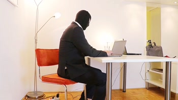 Boss ich behalten meinen JOB Du wirst spüren was ich kann Ich bring der Geilen Laune