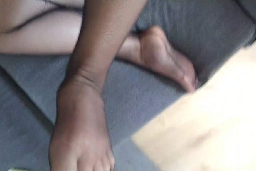 MissShiny: Nylon und Fussträume