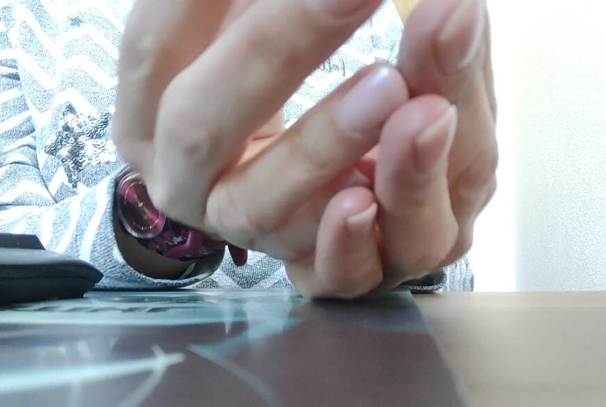 MissShiny: Nägelgeräusche