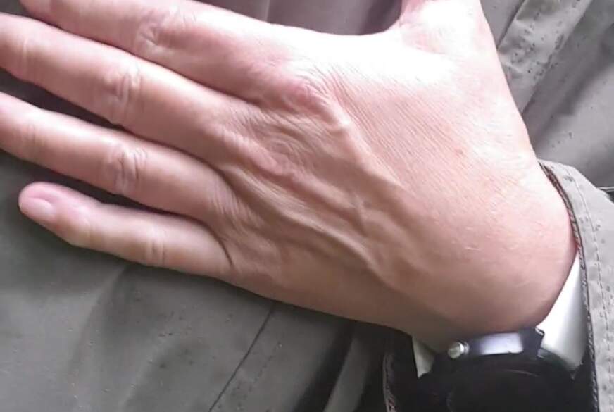 Veronikamars: F*****er Spaziergang im Wald