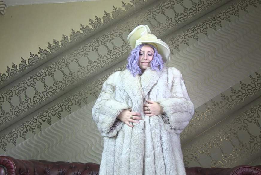 D*******k im Pelz von DaisyDevbi pic1