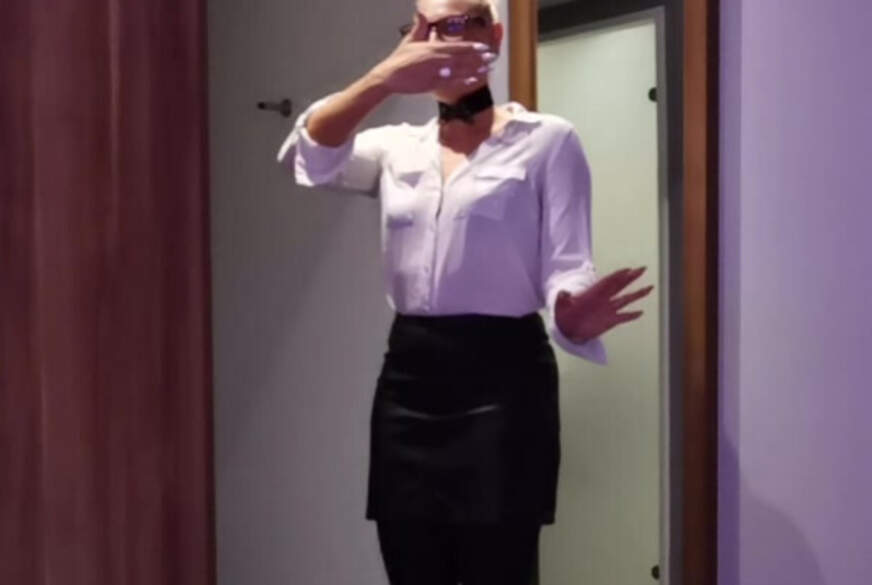 GinoGemelli: V******ter Roomservice. Wahre Frohnatur entpuppt sich als Schluckluder