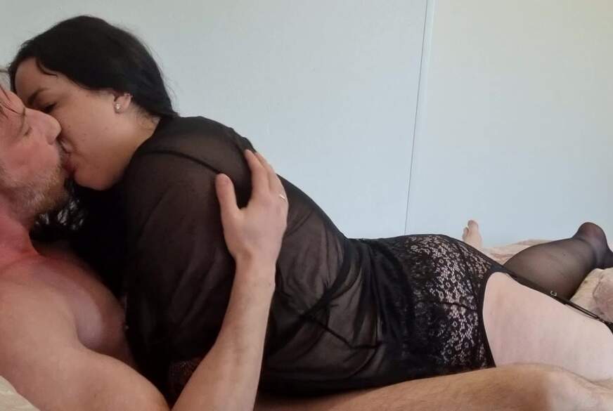 GinoGemelli: T**n mit D**ken Titten komplett z******t