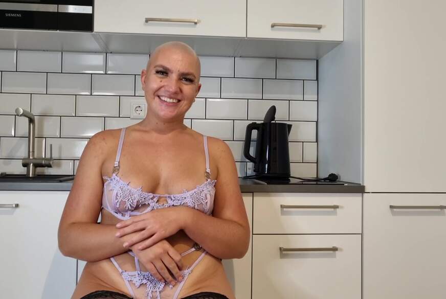 GinoGemelli: Naturgeile Paulina auf die Glatze g*******t