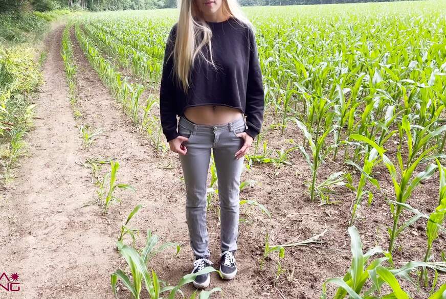 LenaYoung: Heimliches Sex Date mit ihrem Freund