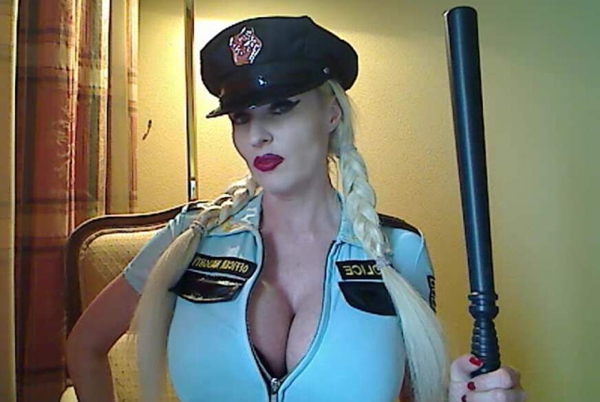 Polizistin Teil 1 von Diva-Bizarre pic4