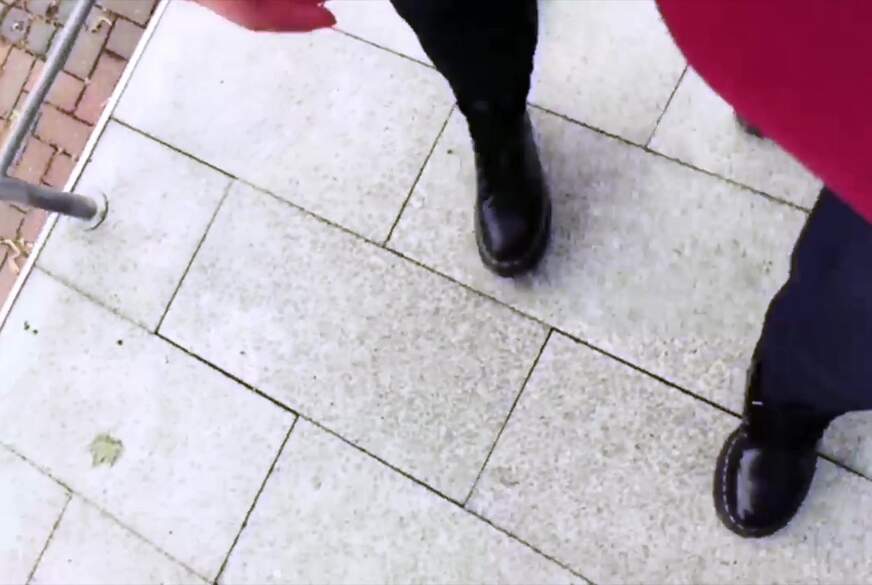 1000Euro Geldautomaten f**k !!! LadyBeautyBeast und LadyMinu von LadyMinu pic2