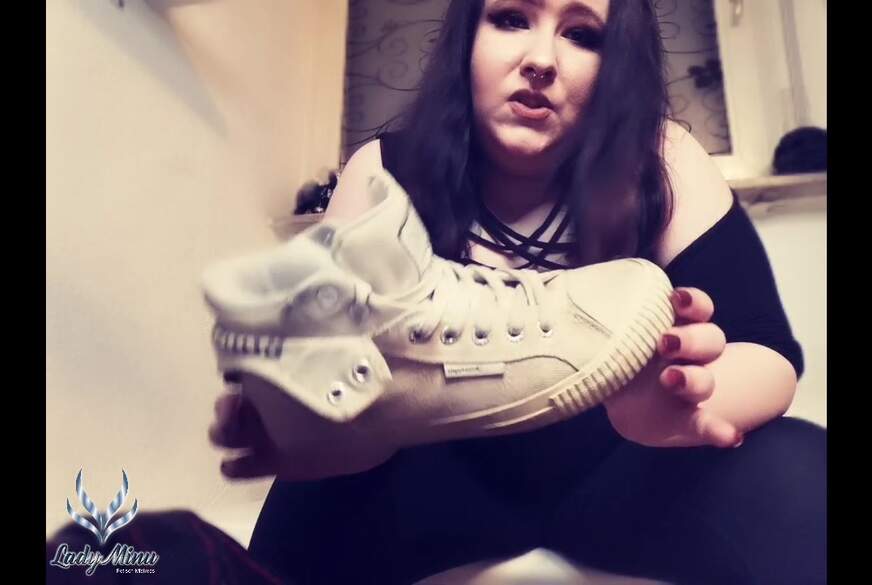LadyMinu: Sneaker Love