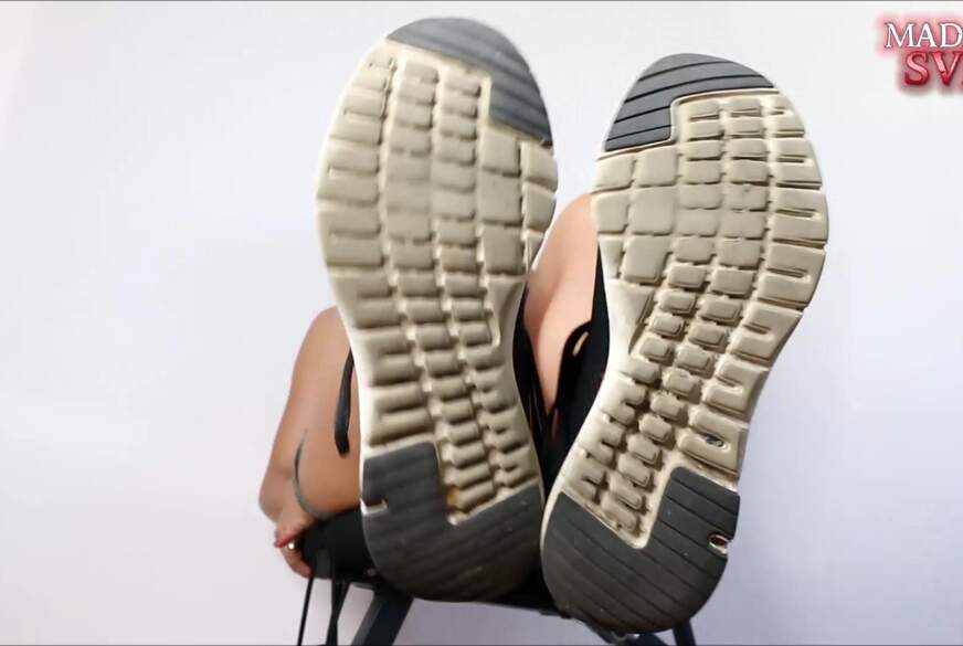 SNEAKERS - ALT vs. NEU von MadameSvea pic2