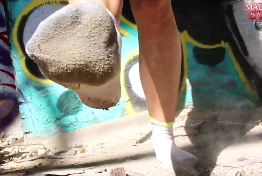 CustomClip - Die Drecksocken-Challenge Part 2 von MadameSvea pic3