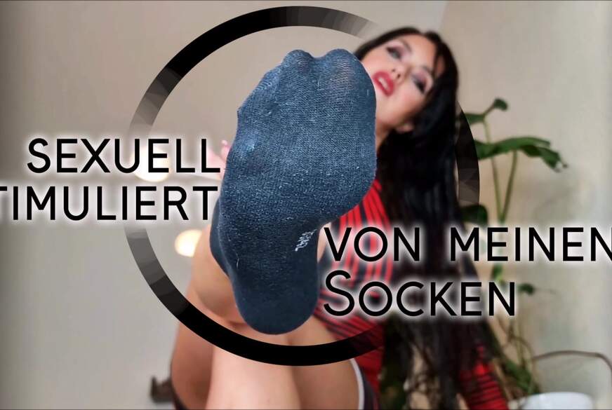 Sexuell stimuliert von meinen Socken von MadameSvea