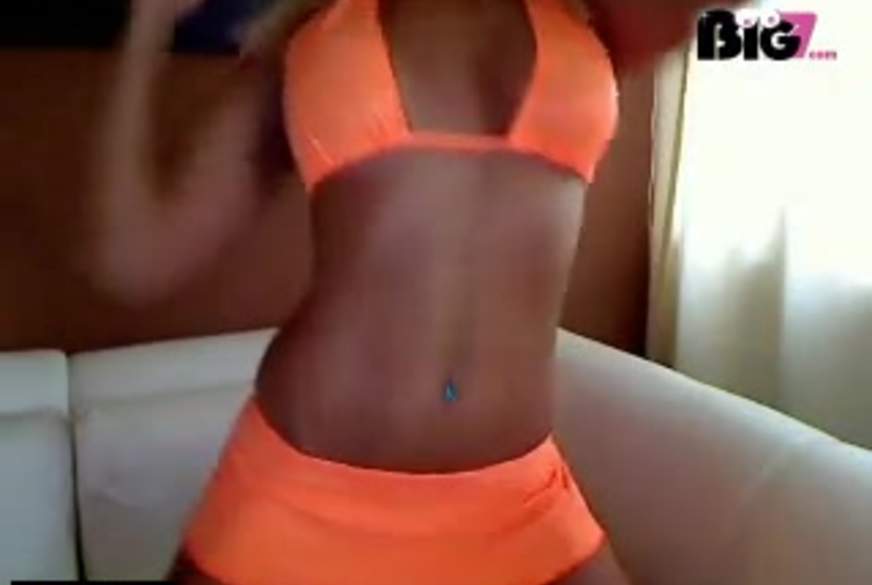 CandyCam: Ich strippe und besorgs mir geil