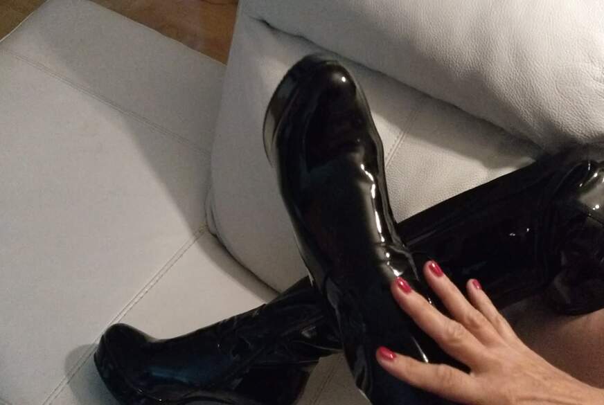 SexyMilf48: Sag Hallo zu meinen Lack High-Heels