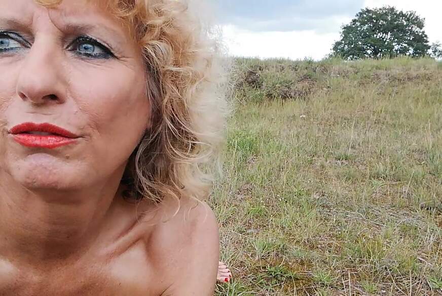 Dildo F**k auf der Wiese als der Himmel sich zu zog Gewitter im anma***h von Lady-Awa