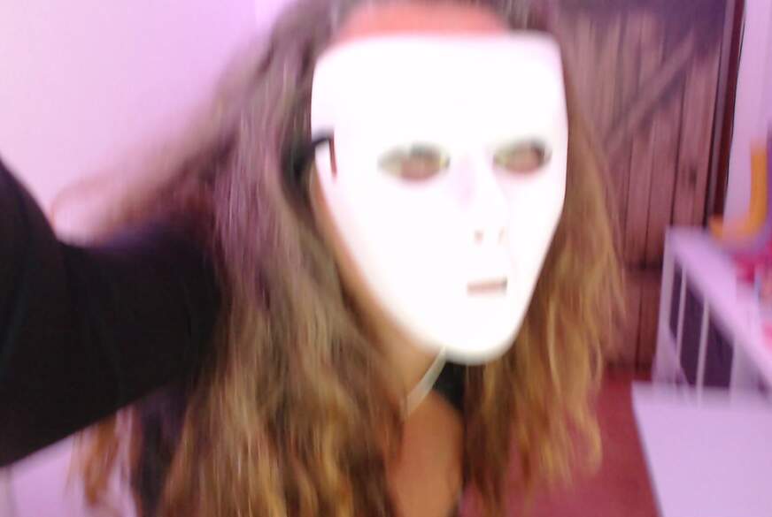 GeilesLuder75: Video mit Maske