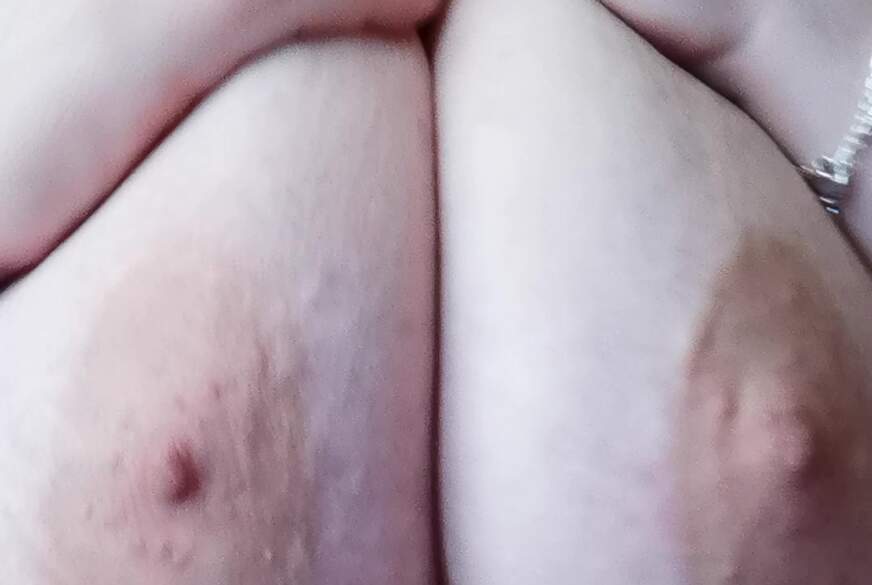 KirschKissen: Habe es mir mal ganz nah an der Kamera gemacht geil